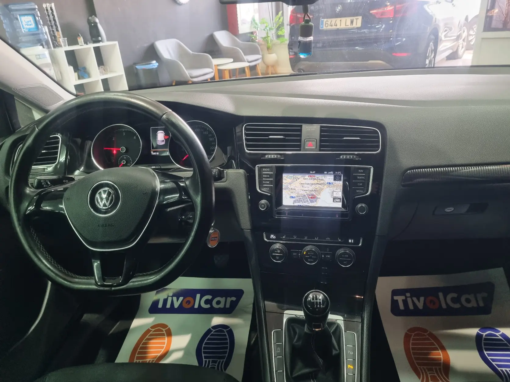 
								VOLKSWAGEN full									