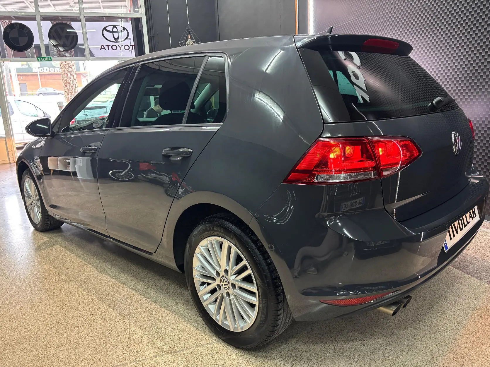 
								VOLKSWAGEN full									